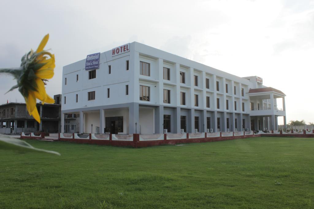 Geetanjali Hotel & Motel バラトプル エクステリア 写真
